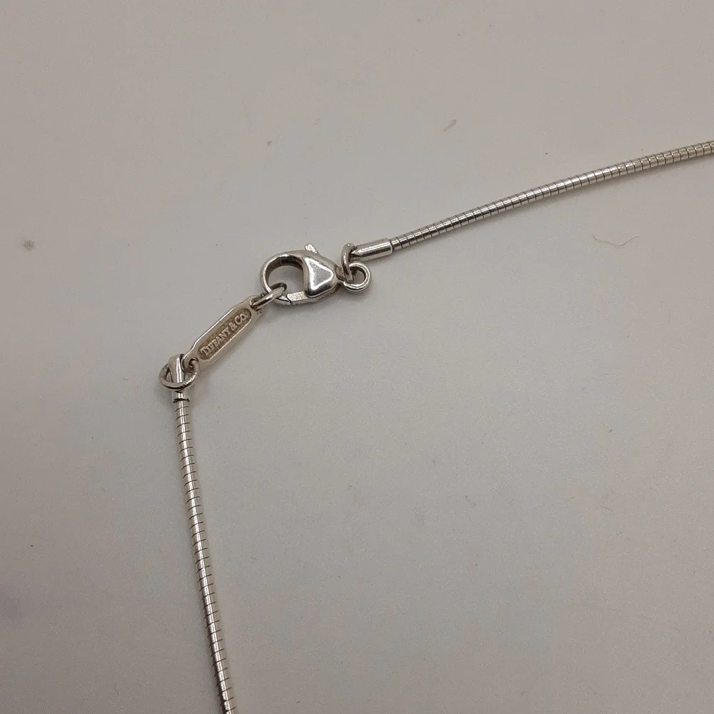 Authentic Tiffany & Co. Pierced Heart Pendant - Excellent Used Condition - Picture 9 of 13